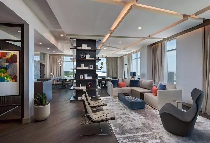 هتل The Westin Irving Convention Center At Las Colinas