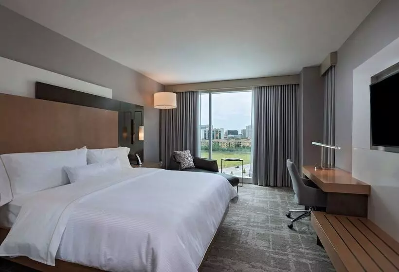 هتل The Westin Irving Convention Center At Las Colinas