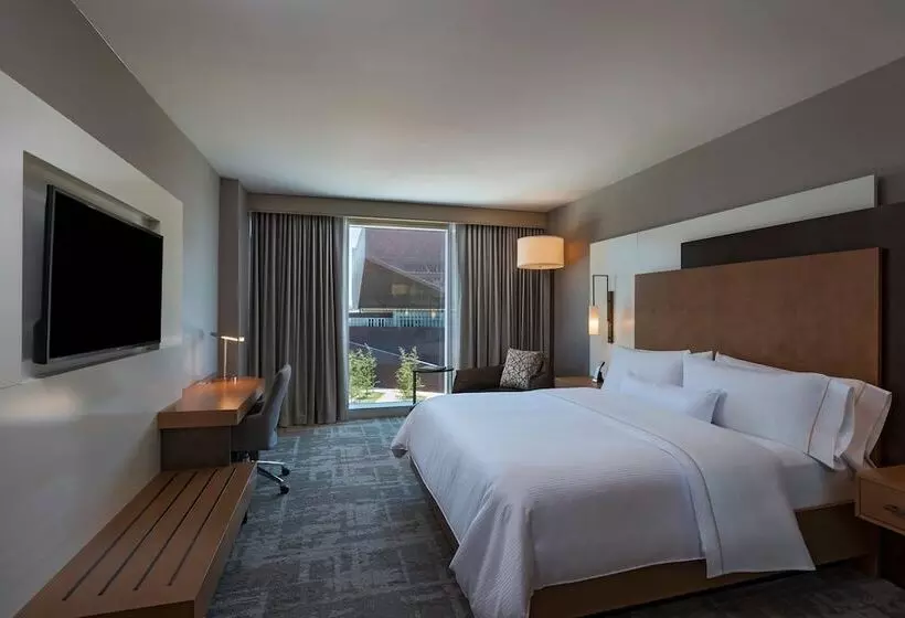 هتل The Westin Irving Convention Center At Las Colinas