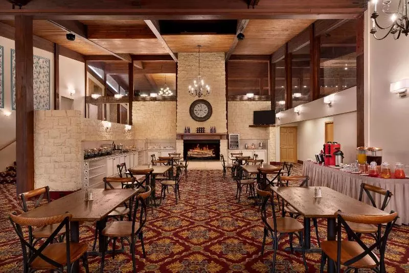 ホテル Wyndham Garden State College