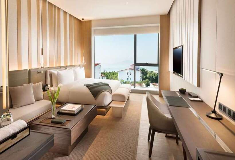 Joyze Hotel Xiamen, Curio Collection By Hilton