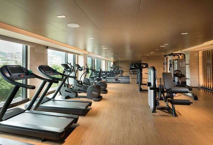 Joyze Hotel Xiamen, Curio Collection By Hilton