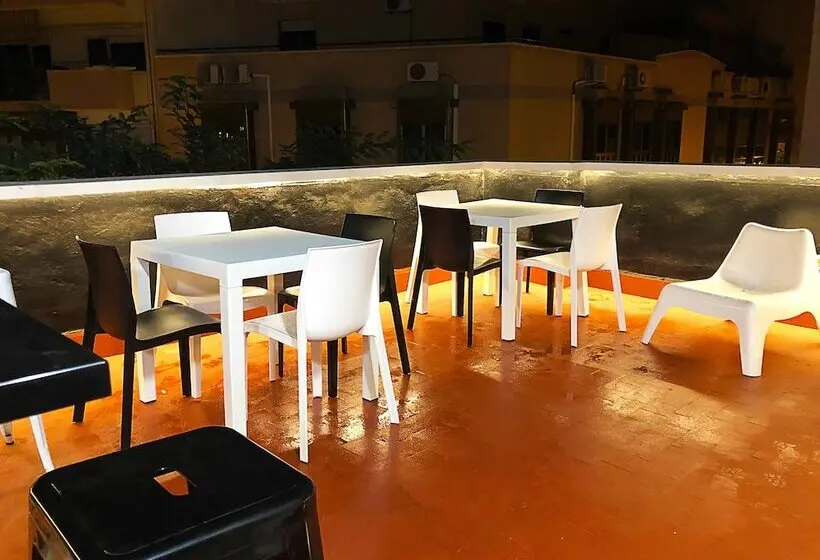 تختخواب و صبحانه BF Rooms Almeria Centro