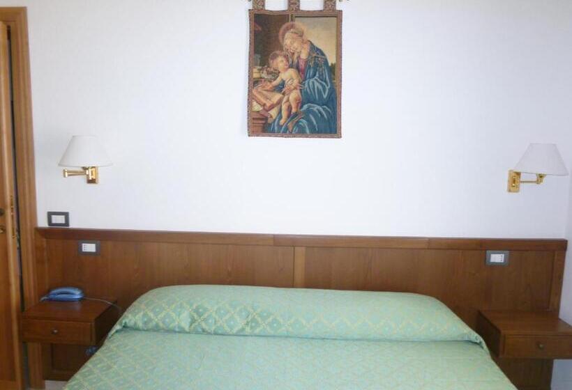 تختخواب و صبحانه Casa Campiglione