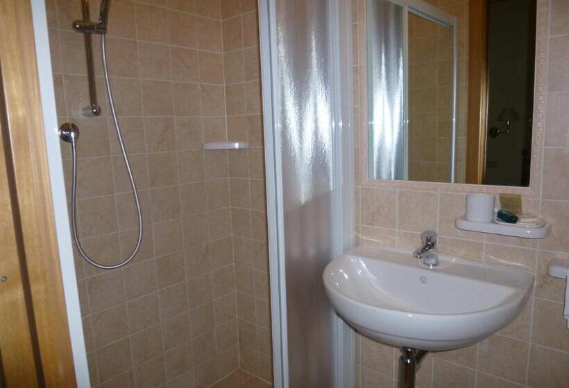 تختخواب و صبحانه Casa Campiglione