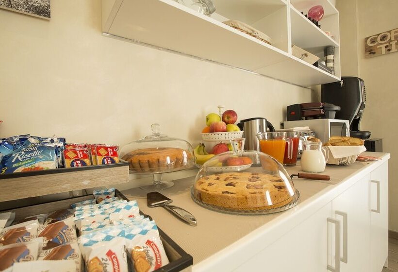 مسافرخانه Relais Tiburtina