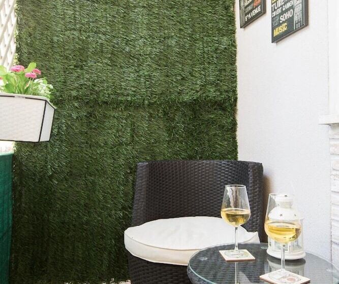 مسافرخانه Relais Tiburtina