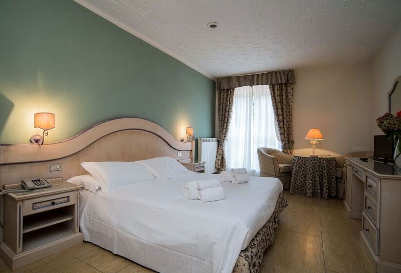 בית מלון כפרי Antico Colle Toscano Resort