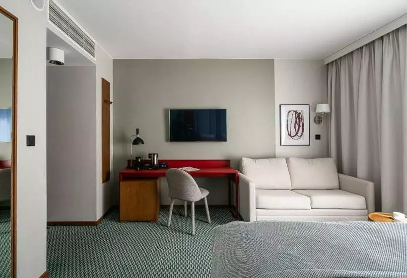 هتل Rentplanet  Apartamenty Centrum