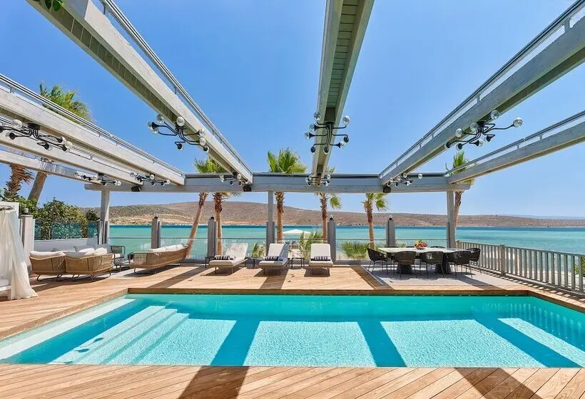 Hotelli Biblos Resort Alaçatı