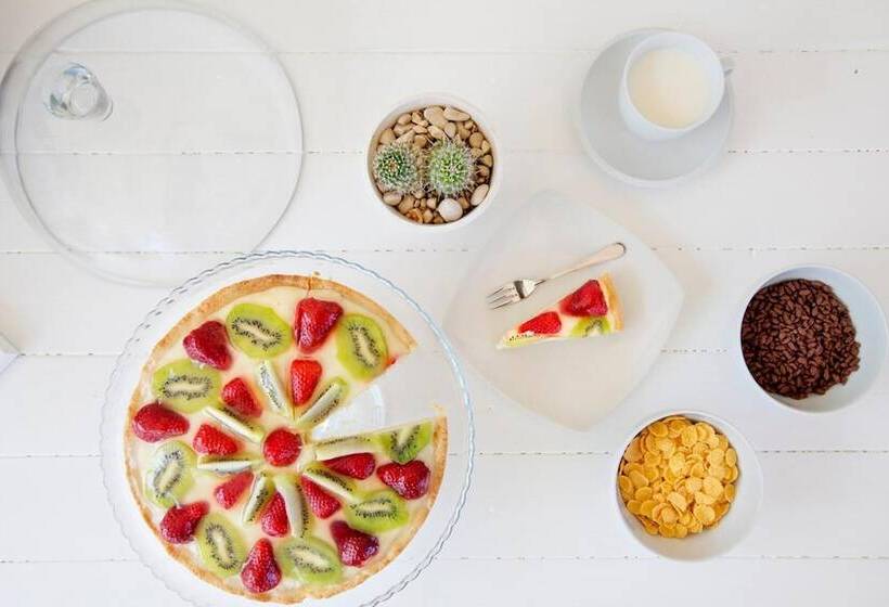 בית מלון כפרי Cala Di Ponente