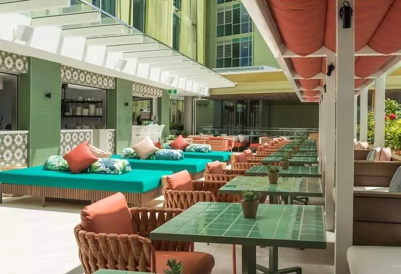 Hotelli Crystalbrook Bailey