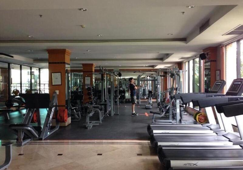 בית מלון כפרי Fairtex Residence Pattaya