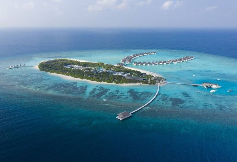هتل Kuredhivaru Resort & Spa Maldives