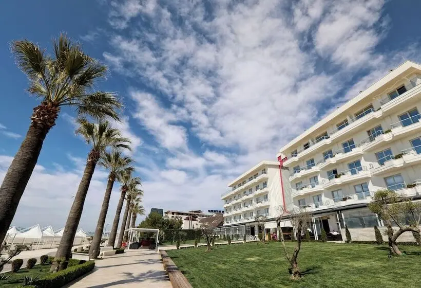 هتل Premium Beach