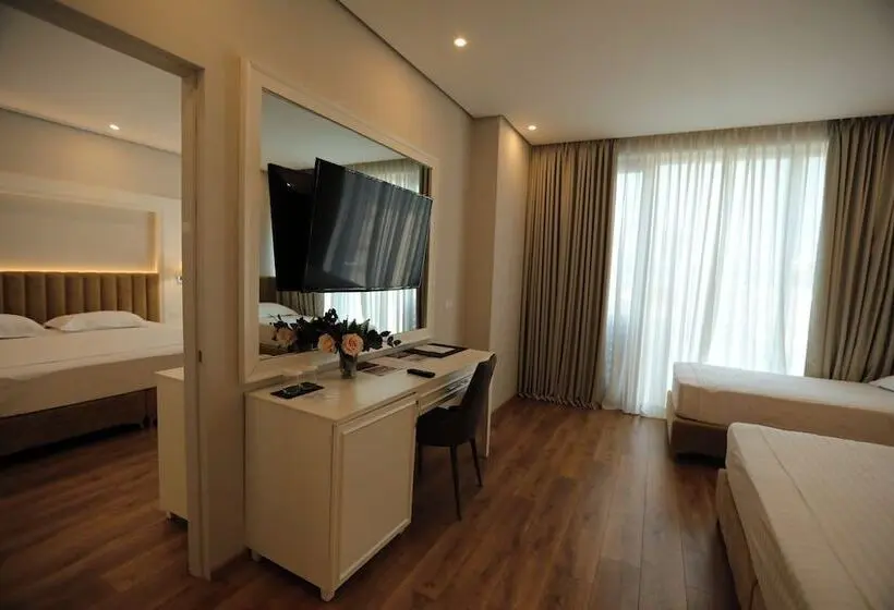 هتل Premium Beach