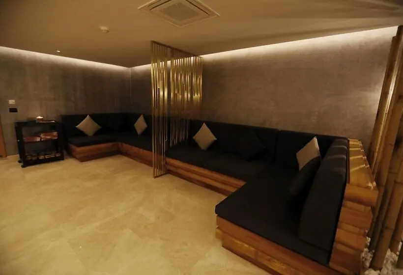هتل Premium Beach