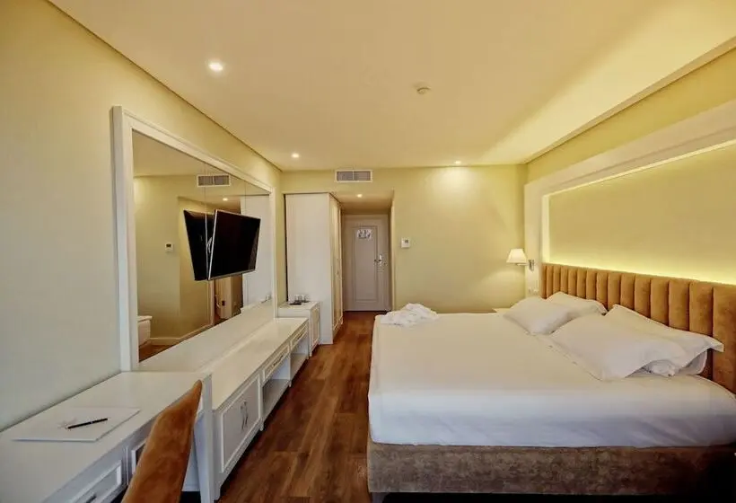 هتل Premium Beach