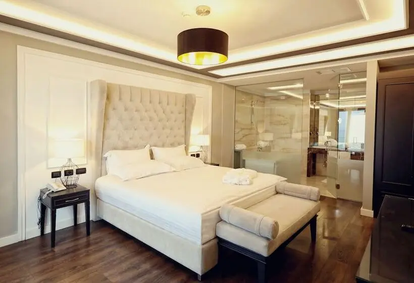 هتل Premium Beach