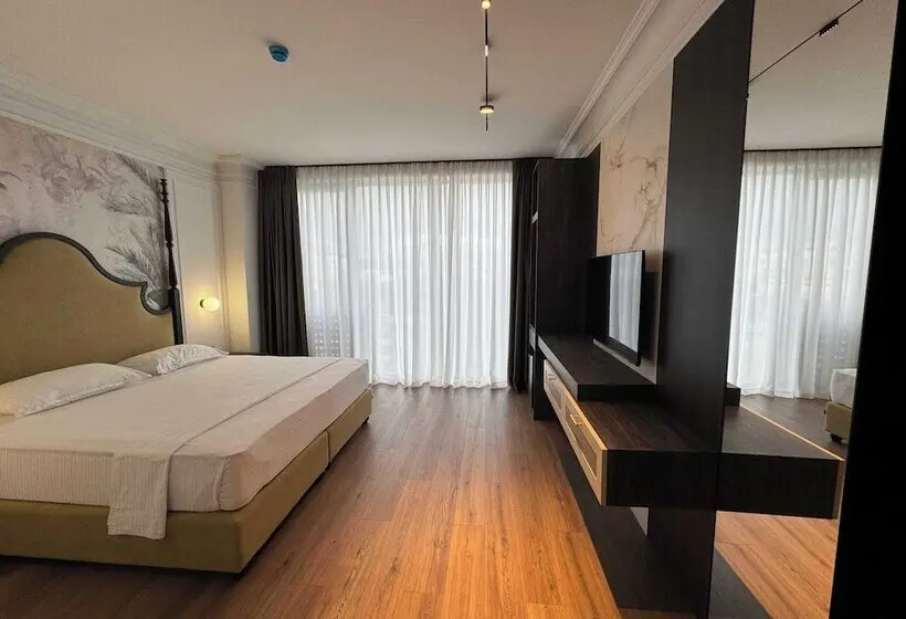 هتل Premium Beach