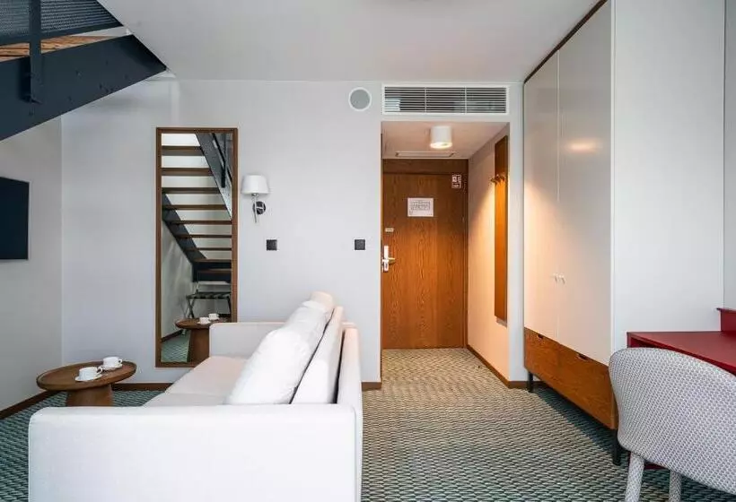 هتل Rentplanet  Apartamenty Centrum