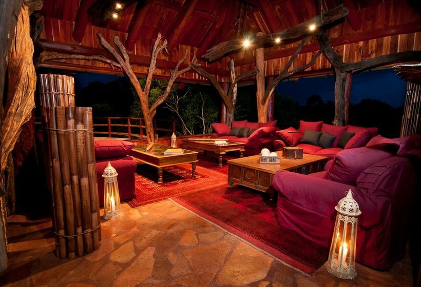 هتل Royal Mara Safari Lodge