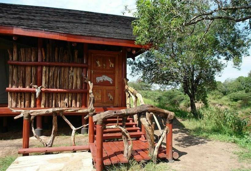 هتل Royal Mara Safari Lodge