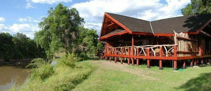هتل Royal Mara Safari Lodge
