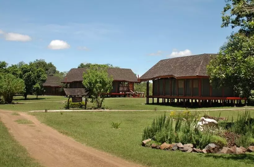 هتل Royal Mara Safari Lodge