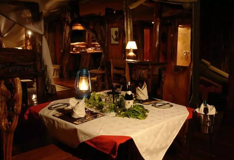 هتل Royal Mara Safari Lodge