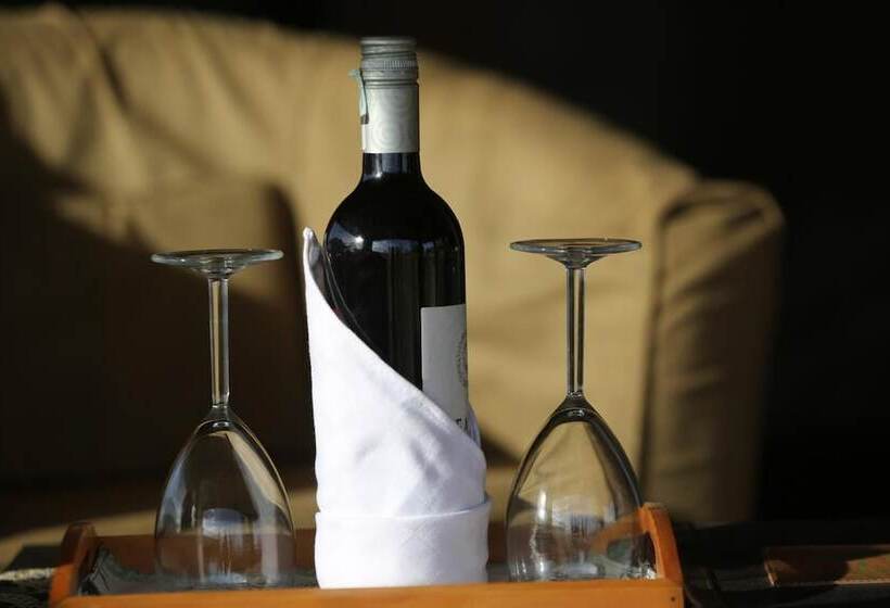 Hotel Serengeti Wildebeest Camp