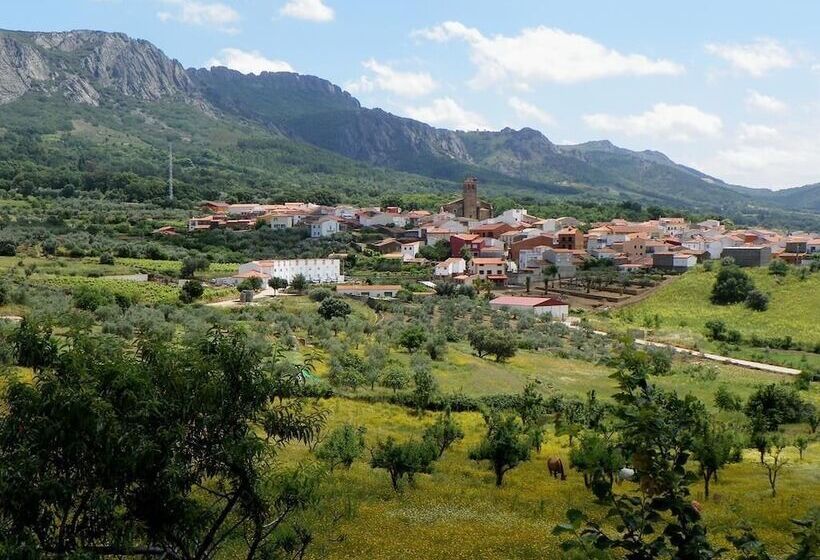 호텔 Villa De Berzocana