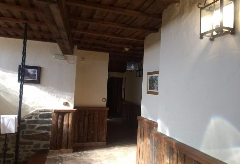 호텔 Villa De Berzocana