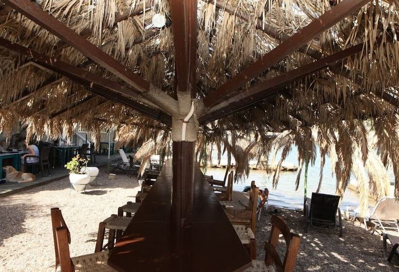 Mantas Bay Apartments