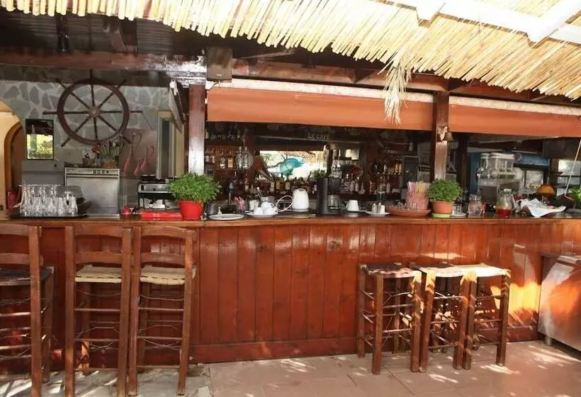 Mantas Bay Apartments