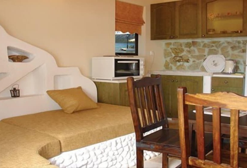 Mantas Bay Apartments