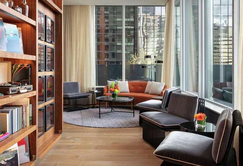 The Sound Hotel Seattle Belltown, Tapestry Collection By Hilton