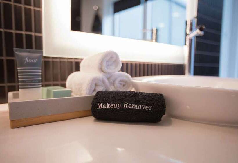 The Sound Hotel Seattle Belltown, Tapestry Collection By Hilton