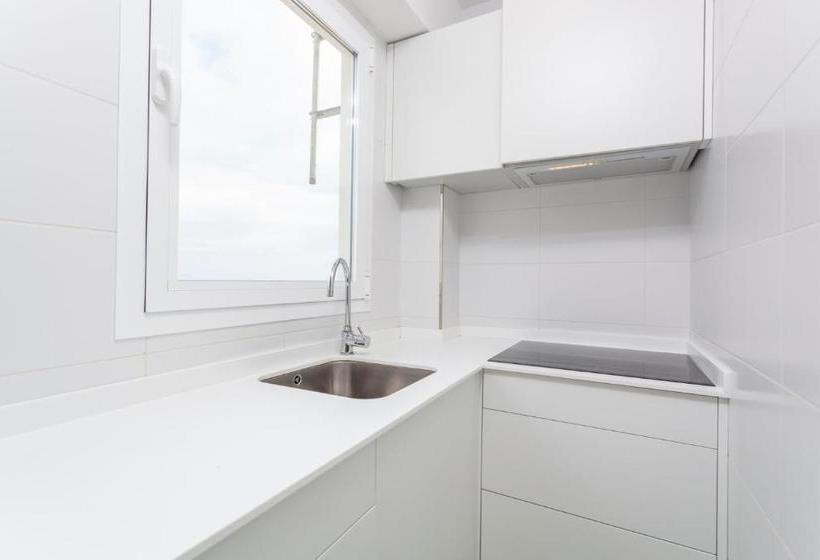 Yourhouse Monges Sea View Studio