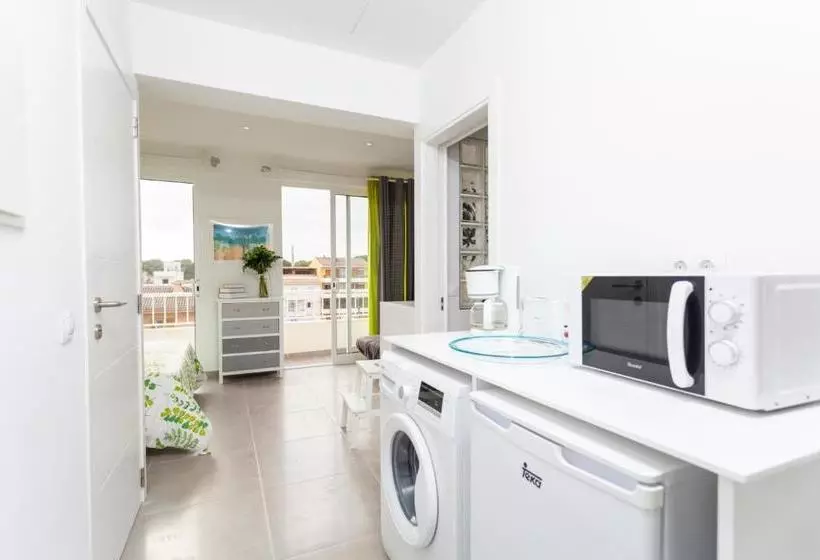 Yourhouse Monges Sea View Studio