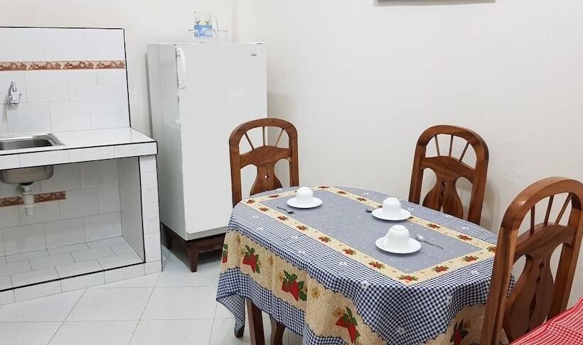 هاستل Casa Heredia