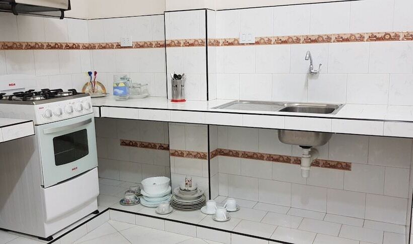 هاستل Casa Heredia