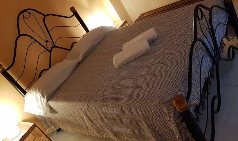 هاستل Casa Heredia