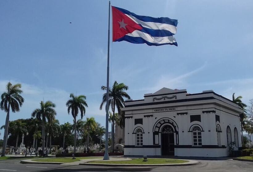 هاستل Casa Heredia