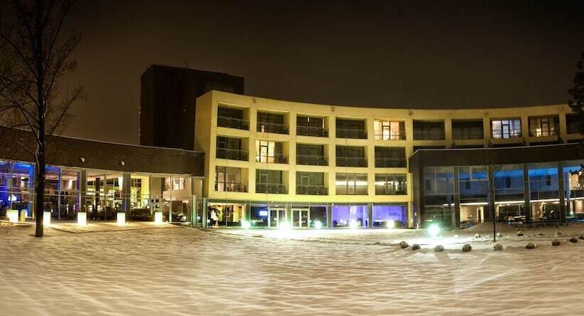 Отель Azur Premium