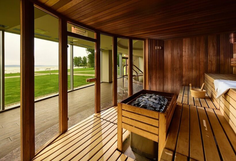 Отель Azur Premium