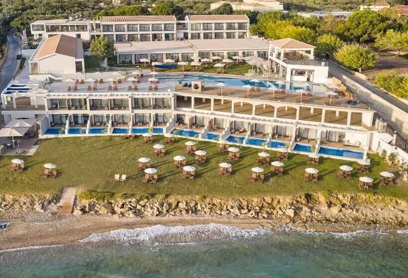 Cavo Orient Beach Hotel & Suites