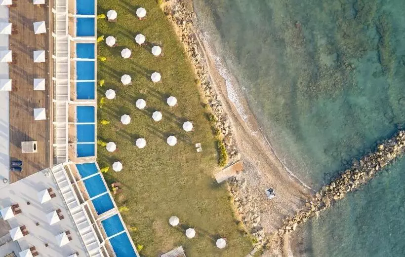 Cavo Orient Beach Hotel & Suites