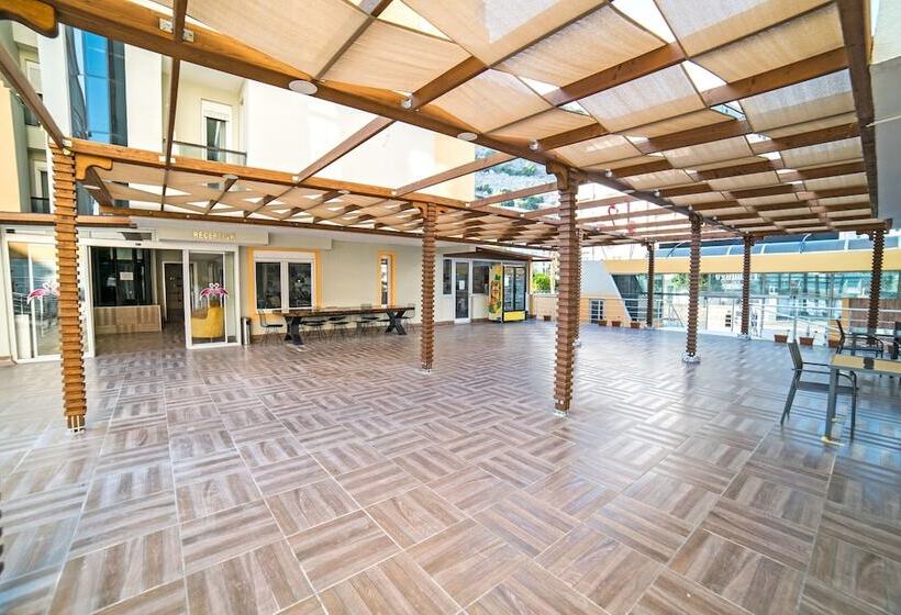 هتل Flamingo Residence