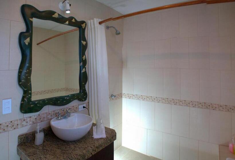 Hotel Galapagos Suites B&b